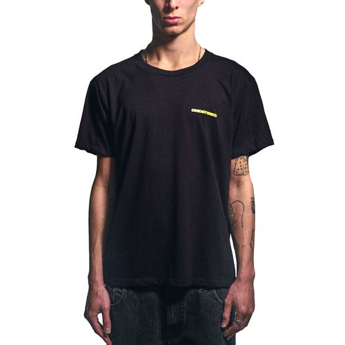 Remera Undefined Mental Hombre
