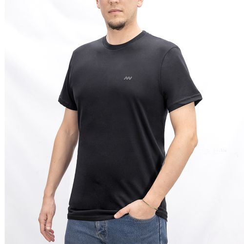 Remera Nube Negra Basic 3d Hombre
